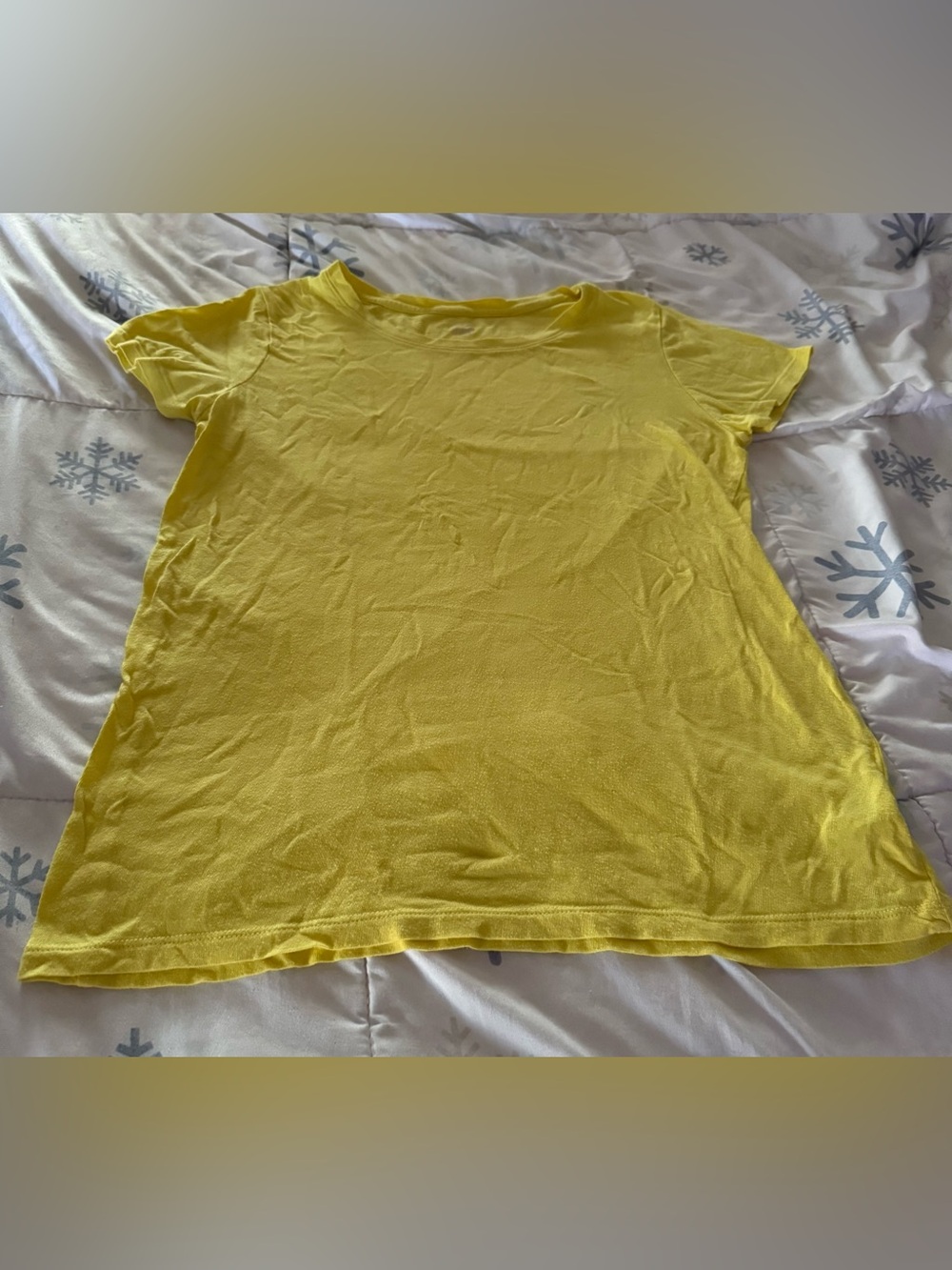 gap women’s shirt size small yellow Short Sleeves